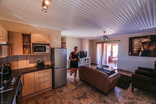 Kgalagadi Lodge Askham ภายนอก รูปภาพ