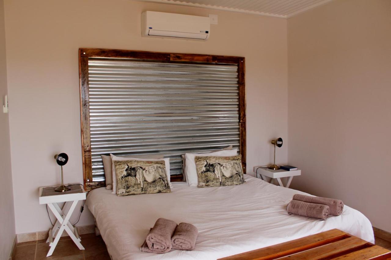 Kgalagadi Lodge Askham ภายนอก รูปภาพ